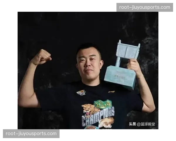 辽宁队内线真空问题突出 韩德君退役影响持续发酵 辽宁队内线真空问题突出 韩德君退役影响持续发酵