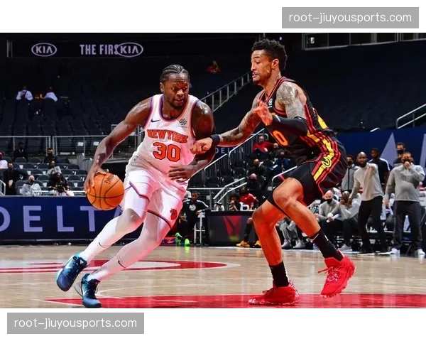 老鹰末节翻盘战术拆解：针对尼克斯防守弱点的空间利用